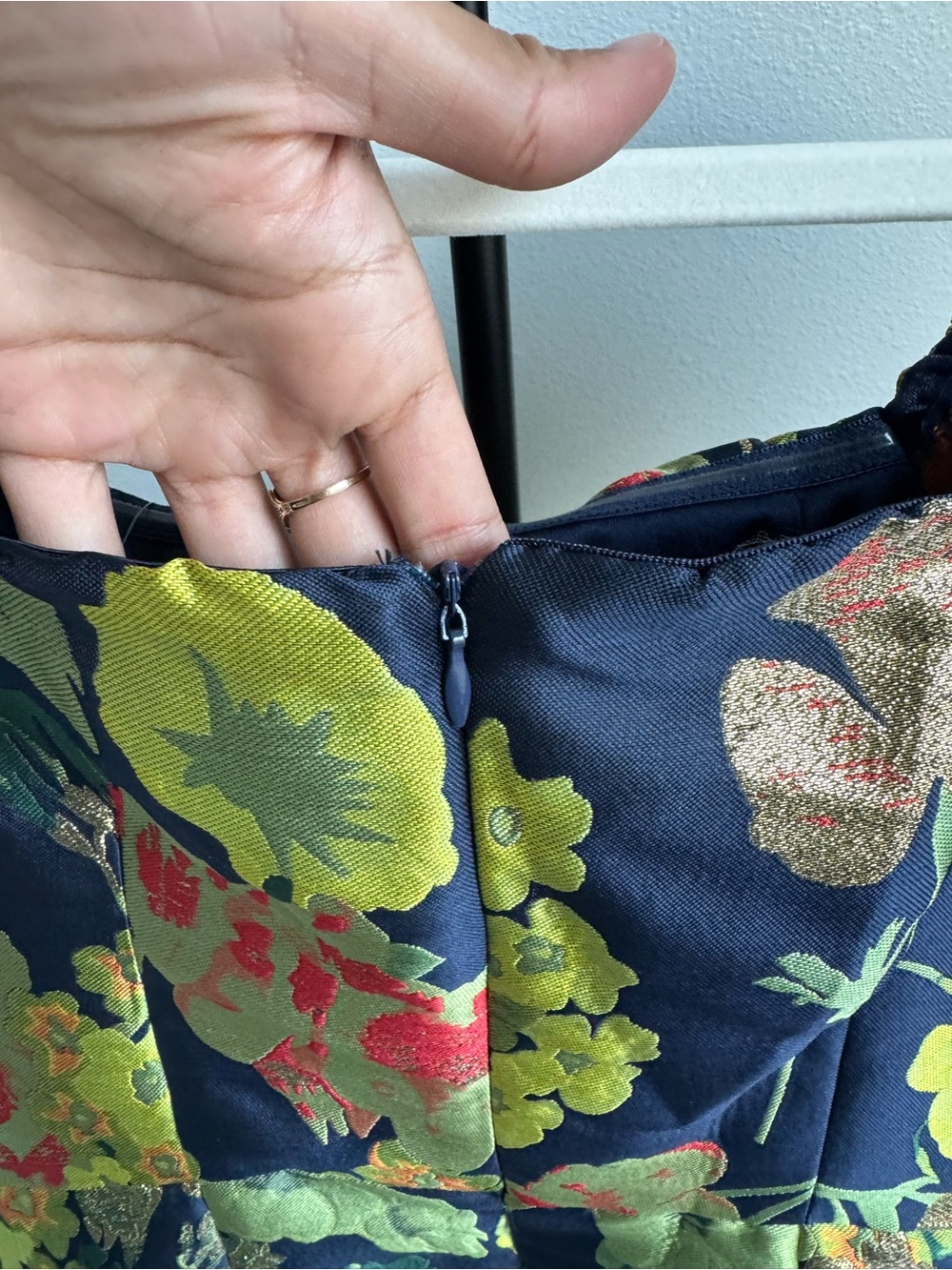 NWT Lulus So Stunning Navy Blue Floral Jacquard Puff Sleeve Mini Dress S - Picture 8 of 8